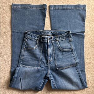 cute american eagle jeans!